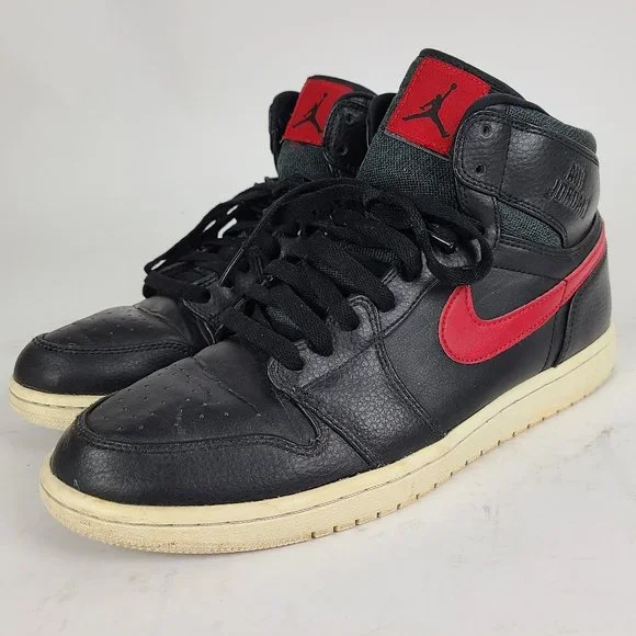Nike Air Jordan 1 Retro High Rare Air ‘Black/White/Varsity Red\' SZ 10M 332550-01 Amazon.com: WMNS Air Jordan 1 High Og (Black/Black-White  main image 3